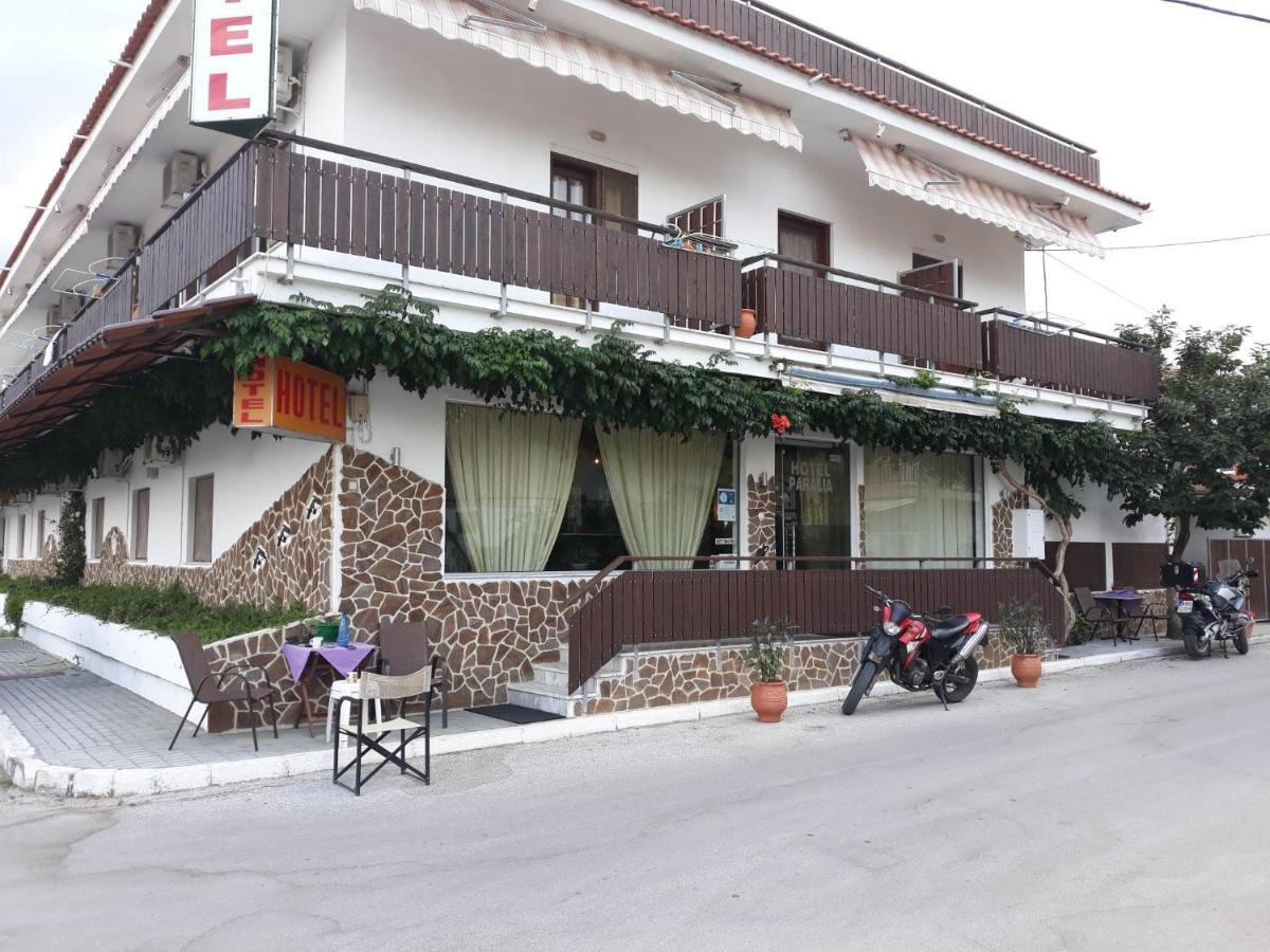 Hotel Paralia ني كارفالي المظهر الخارجي الصورة